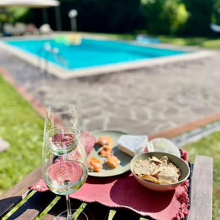 Colli Verdi, Met Prive Zwembad & 5 Slaapkamers Dicht Bij Lucca En Pisa Holiday home