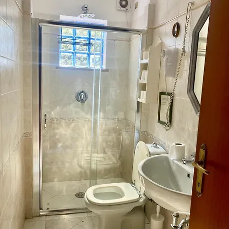 Holiday home Colli Verdi, Met Prive Zwembad & 5 Slaapkamers Dicht Bij Lucca En Pisa Monsagrati