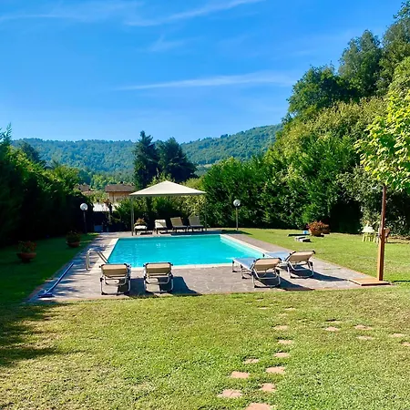 Colli Verdi, Met Prive Zwembad & 5 Slaapkamers Dicht Bij Lucca En Pisa